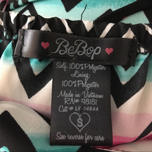 Strappy Chevron Sundress. Mid length dress - Picture 3 of 5